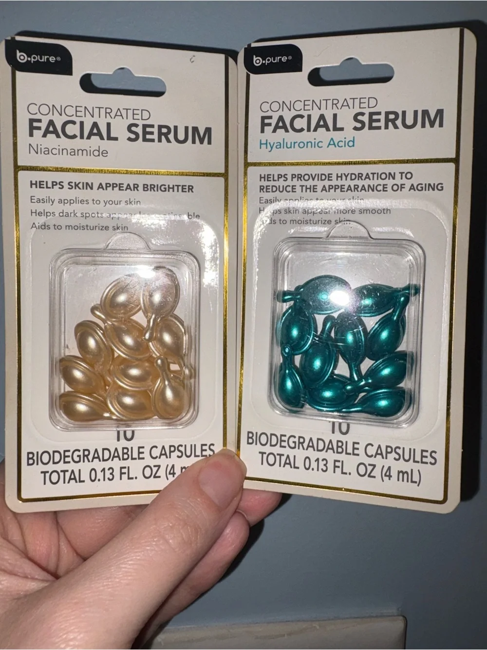 Concentrated Facial Serum Capsules - Niacinamide (Gold) & Hyaluronic Acid (Teal)